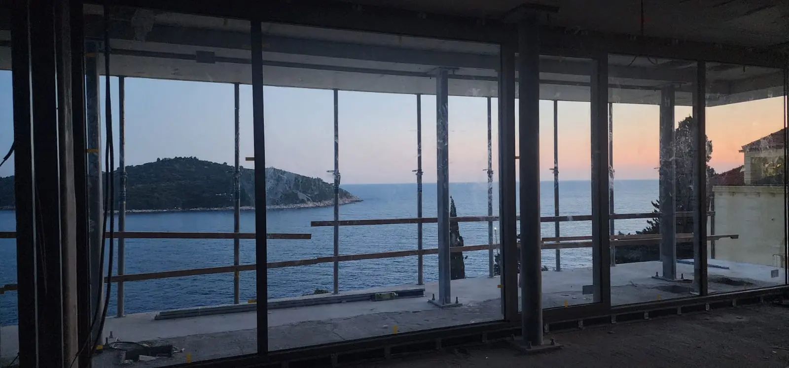Pogled na more i otok s gradilišta, zalazak sunca, Archicon Split projekt
